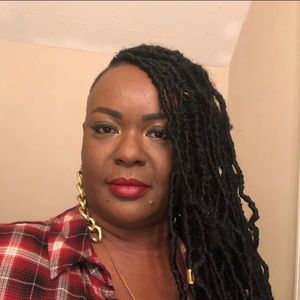 Meet your Posher, Sylvia